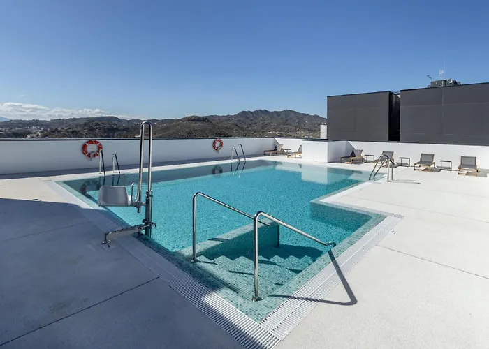 Malaga Skyline 4 Pool & Parking Free
