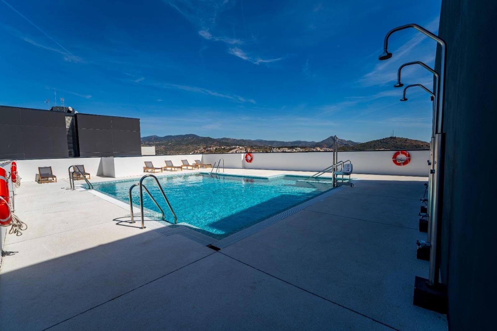 Skyline 4 Pool & Parking Free Сasa de vacaciones